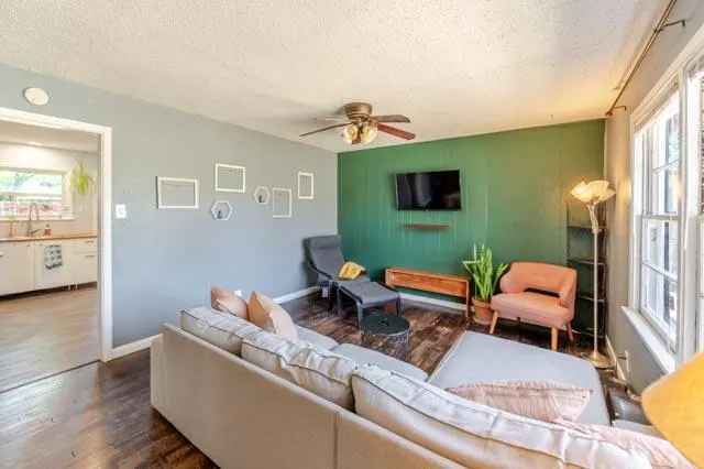 Photo 6 — 4219 37th Street, Lubbock, TX 79413