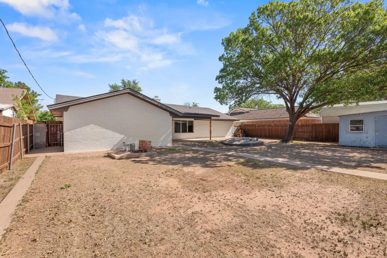 Photo 36 — 220 Sandalwood Lane, Levelland, TX 79336
