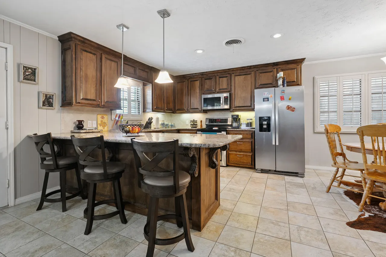 Photo 16 — 6006 Oxford Avenue, Lubbock, TX 79413