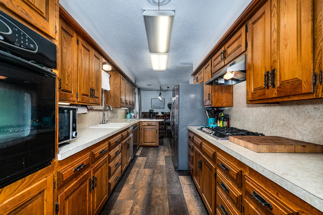 Photo 15 — 210 Comanche Trail, Tulia, TX 79088