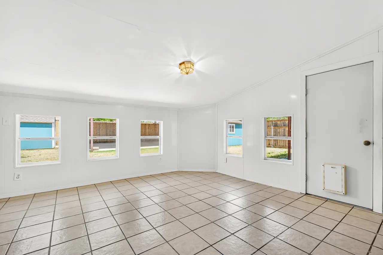 Photo 17 — 4502 55th Street, Lubbock, TX 79414