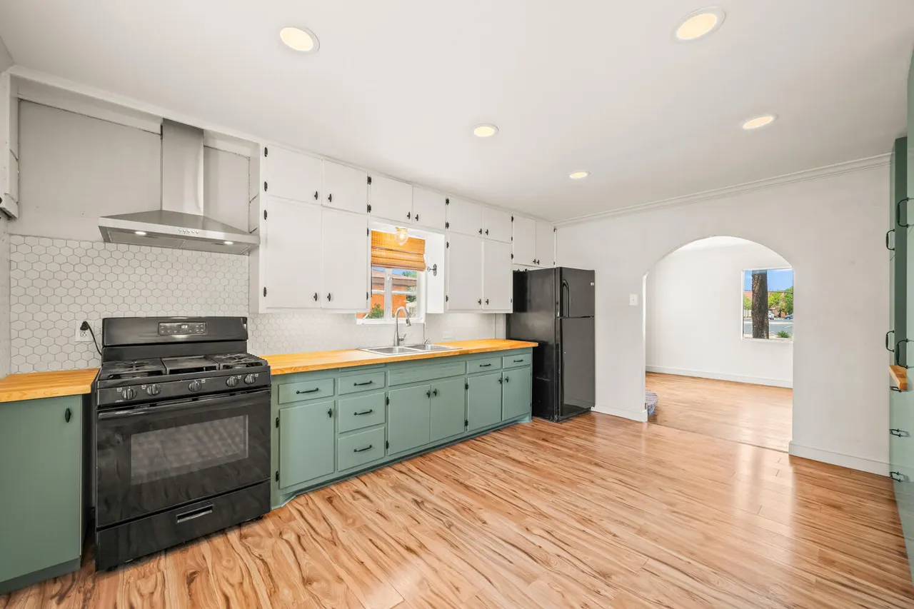 Photo 15 — 3713 36th Street, Lubbock, TX 79413