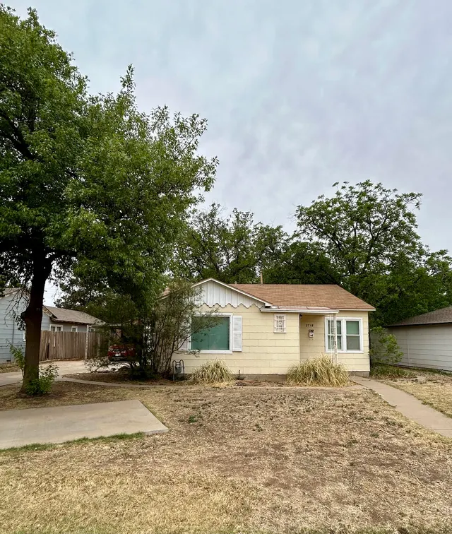 Front exterior — 2718 29th Street, Lubbock, TX 79410