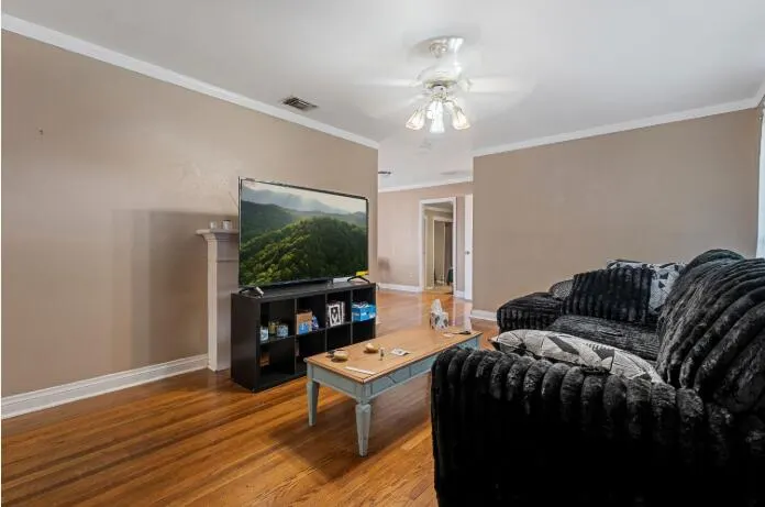 Photo 2 — 2707 31st Street, Lubbock, TX 79410
