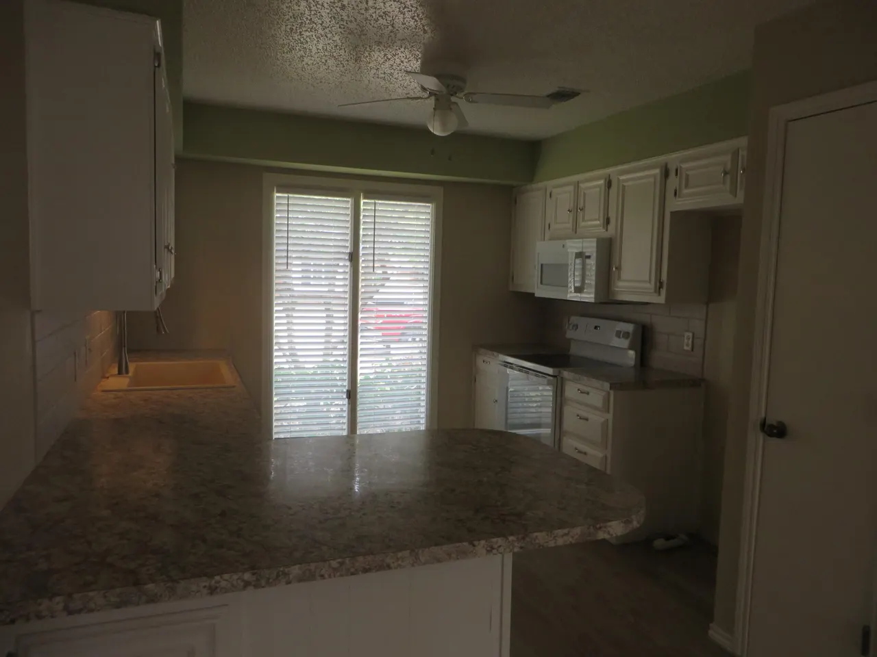 Photo 5 — 5703 38th Street, Lubbock, TX 79407