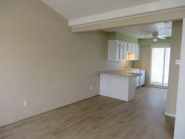 Photo 7 — 5703 38th Street, Lubbock, TX 79407