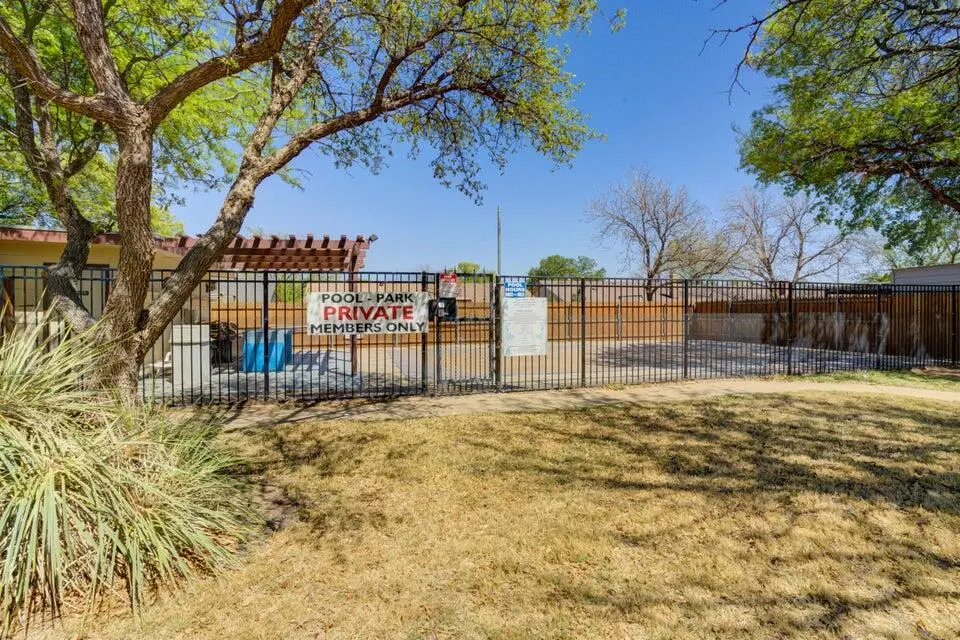 Photo 34 — 5703 38th Street, Lubbock, TX 79407