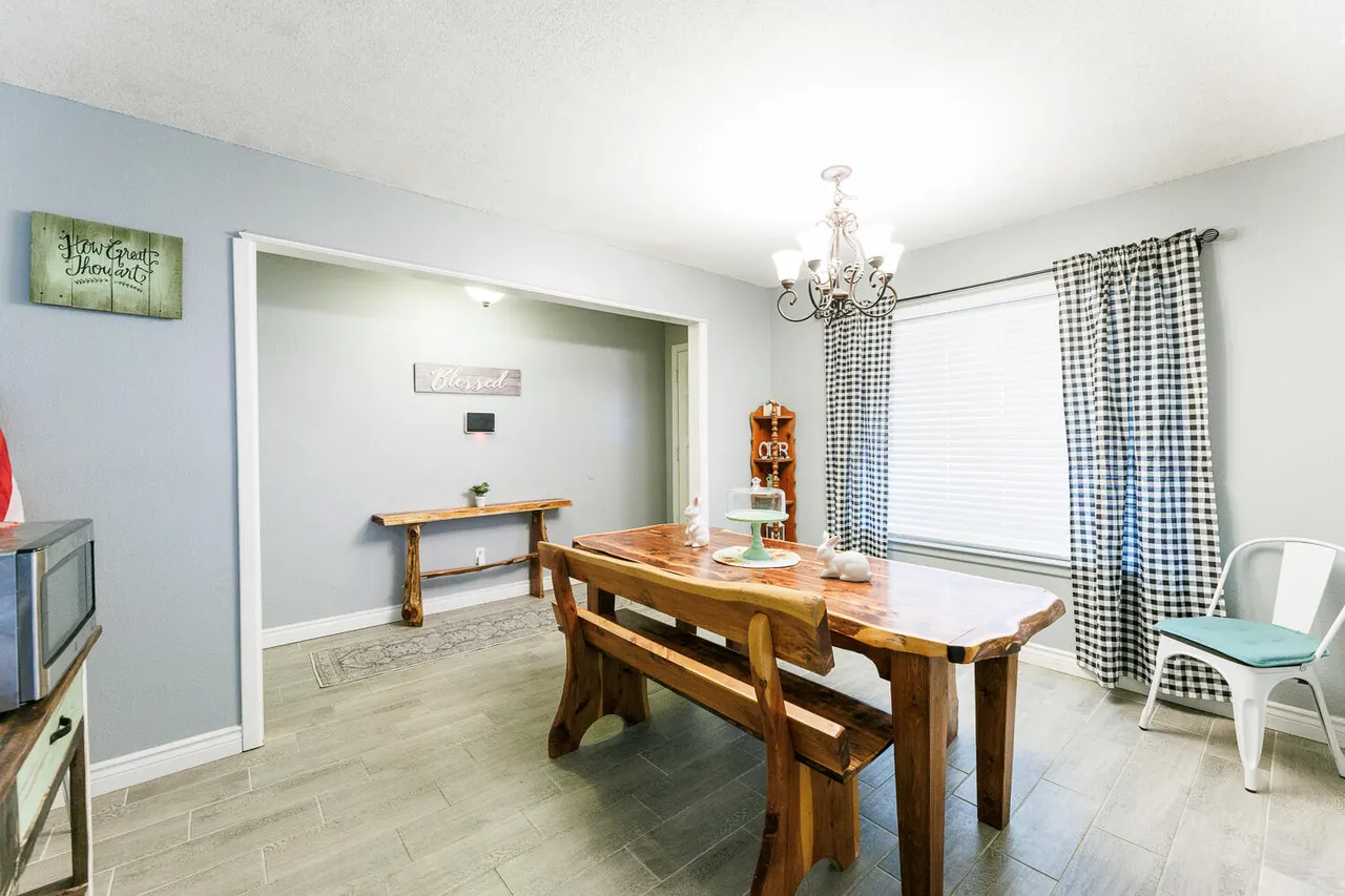 Photo 8 — 705 E Grace Street, Brownfield, TX 79316