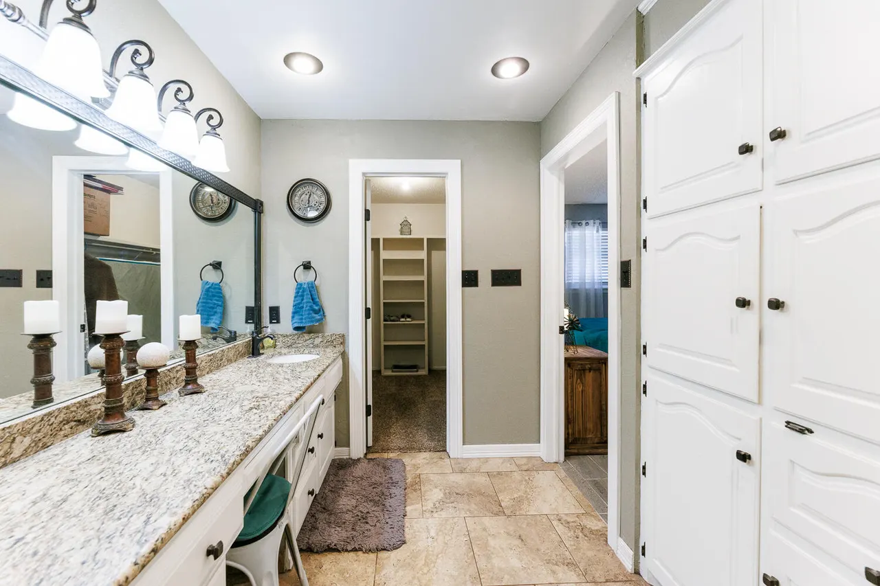 Photo 27 — 705 E Grace Street, Brownfield, TX 79316
