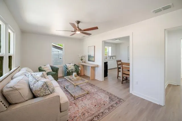 Photo 3 — 3705 25th Street, Lubbock, TX 79410