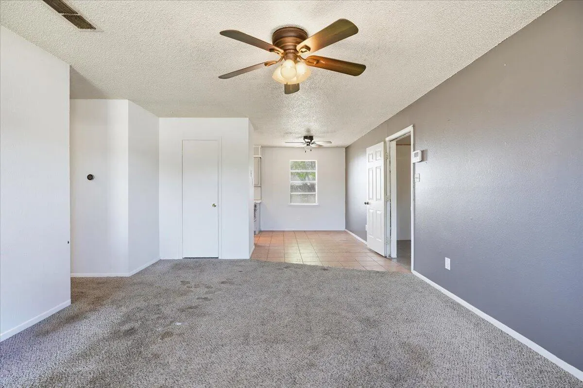 Photo 2 — 804 E 79th Street, Lubbock, TX 79404