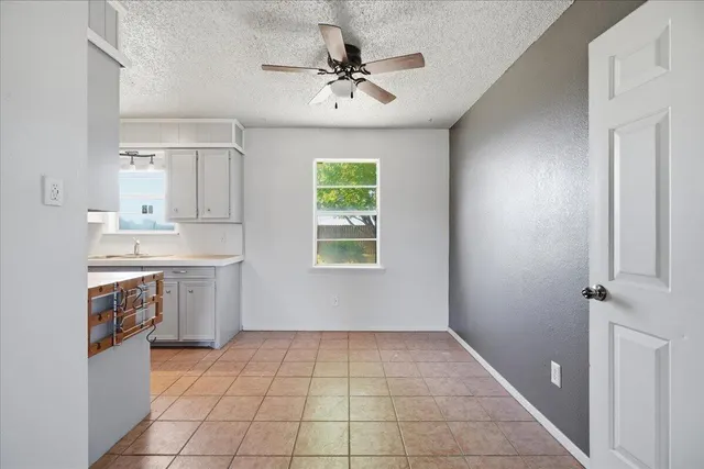 Photo 4 — 804 E 79th Street, Lubbock, TX 79404