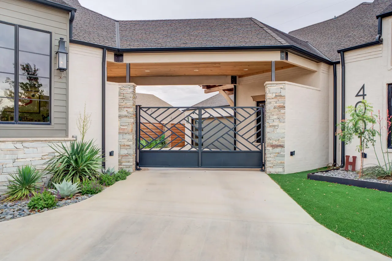 Photo 10 — 4001 106th Street, Lubbock, TX 79423