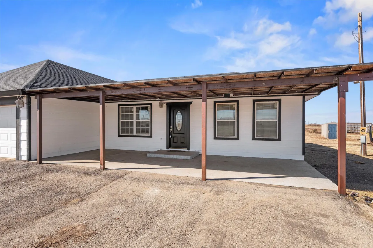 Photo 3 — 3131 N Alamo Road, Levelland, TX 79336