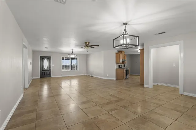 Photo 6 — 3131 N Alamo Road, Levelland, TX 79336