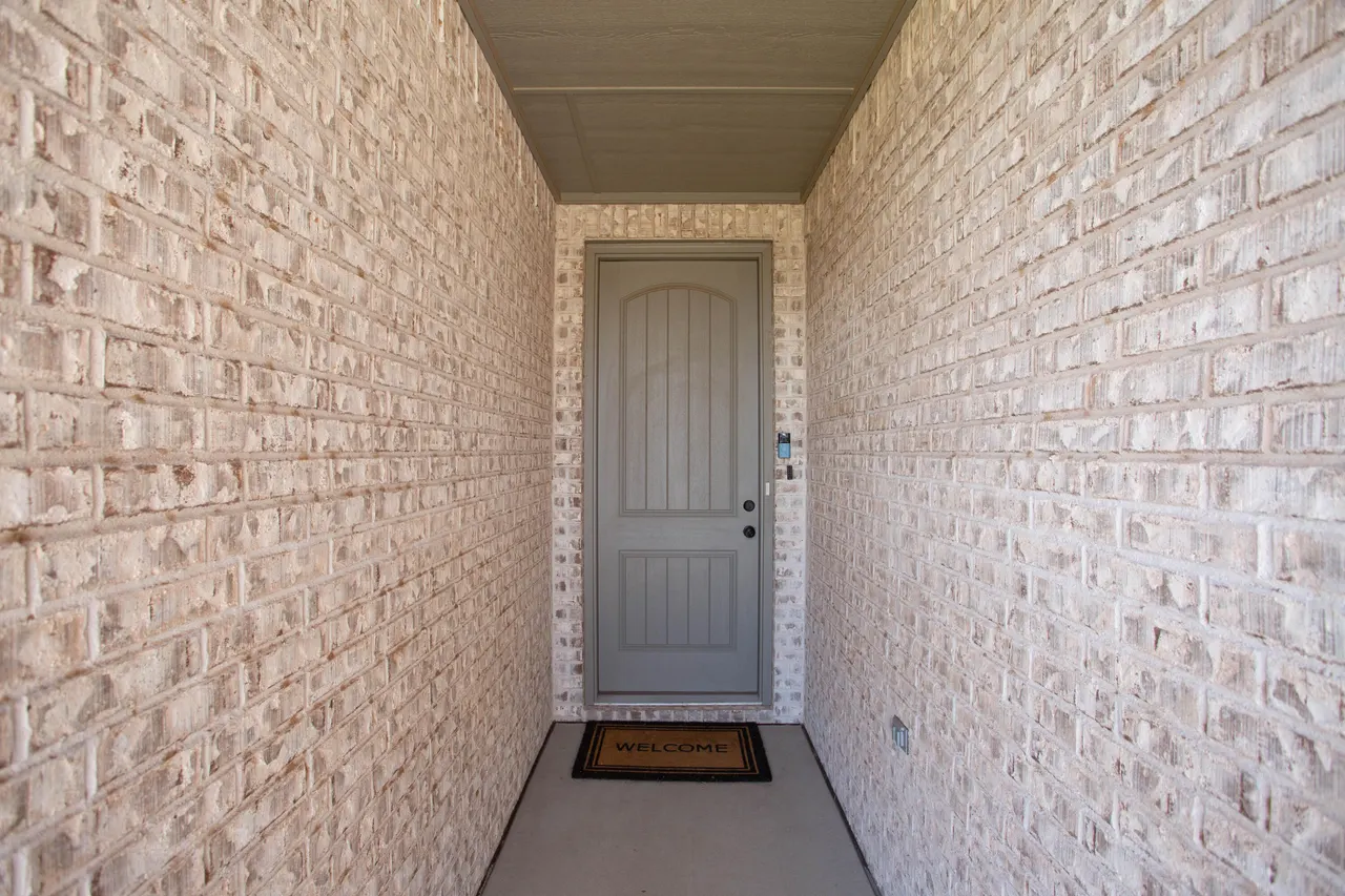 Photo 8 — 712 N 3rd Street, Wolfforth, TX 79382