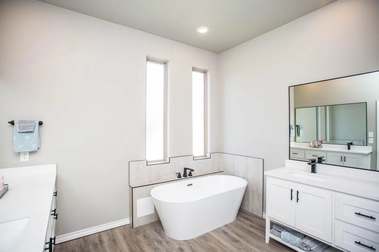 Photo 53 — 712 N 3rd Street, Wolfforth, TX 79382