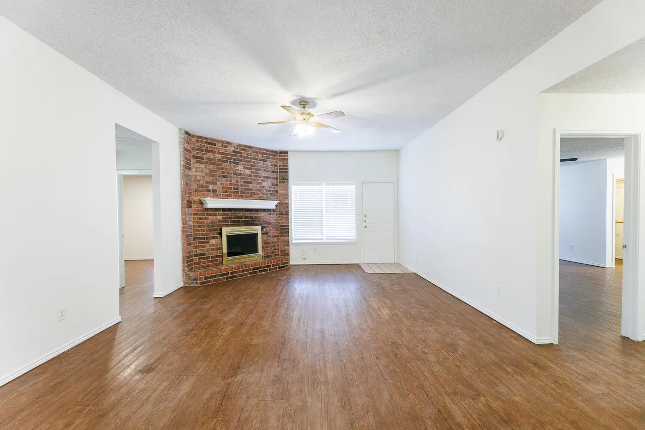 Photo 11 — 6412 32nd Street, Lubbock, TX 79407