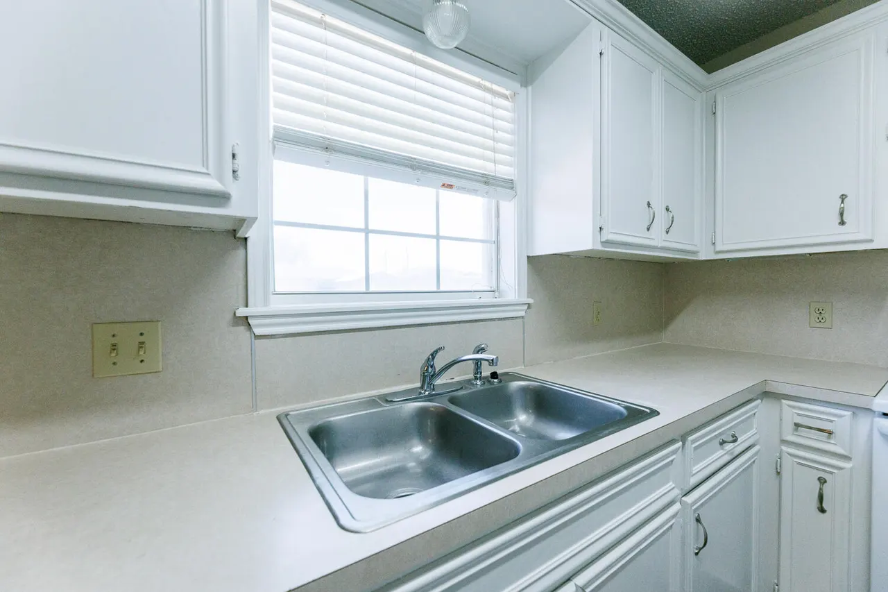 Photo 18 — 6412 32nd Street, Lubbock, TX 79407