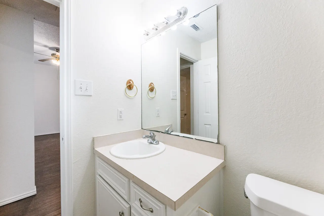 Photo 41 — 6412 32nd Street, Lubbock, TX 79407