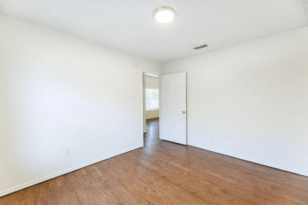 Photo 42 — 6412 32nd Street, Lubbock, TX 79407