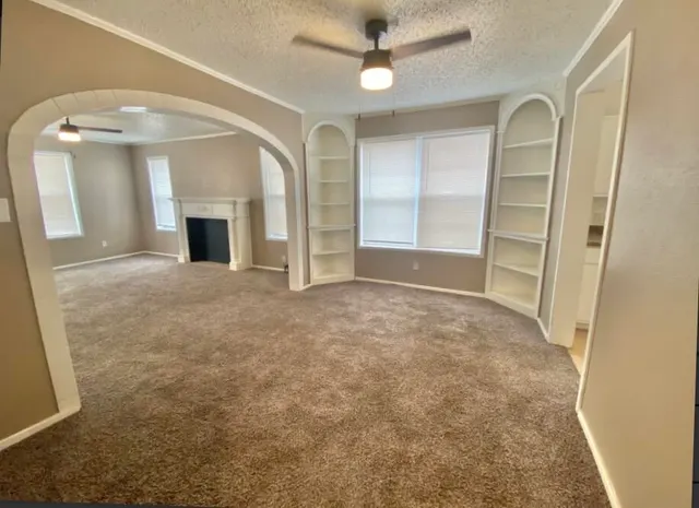 Photo 3 — 2114 27th Street, Lubbock, TX 79411