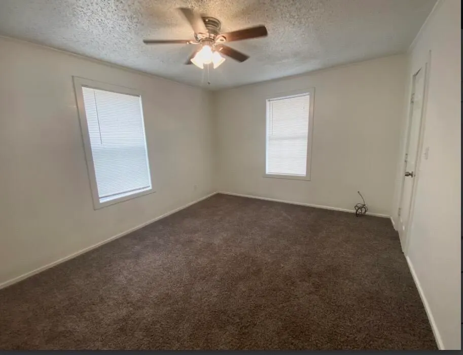 Photo 5 — 2114 27th Street, Lubbock, TX 79411