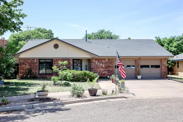 Front exterior — 3404 Essex Avenue, Lubbock, TX 79407