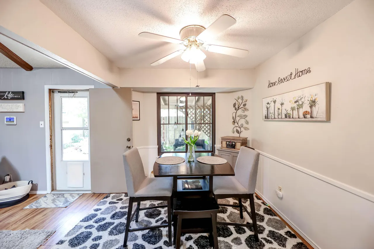 Photo 10 — 3404 Essex Avenue, Lubbock, TX 79407