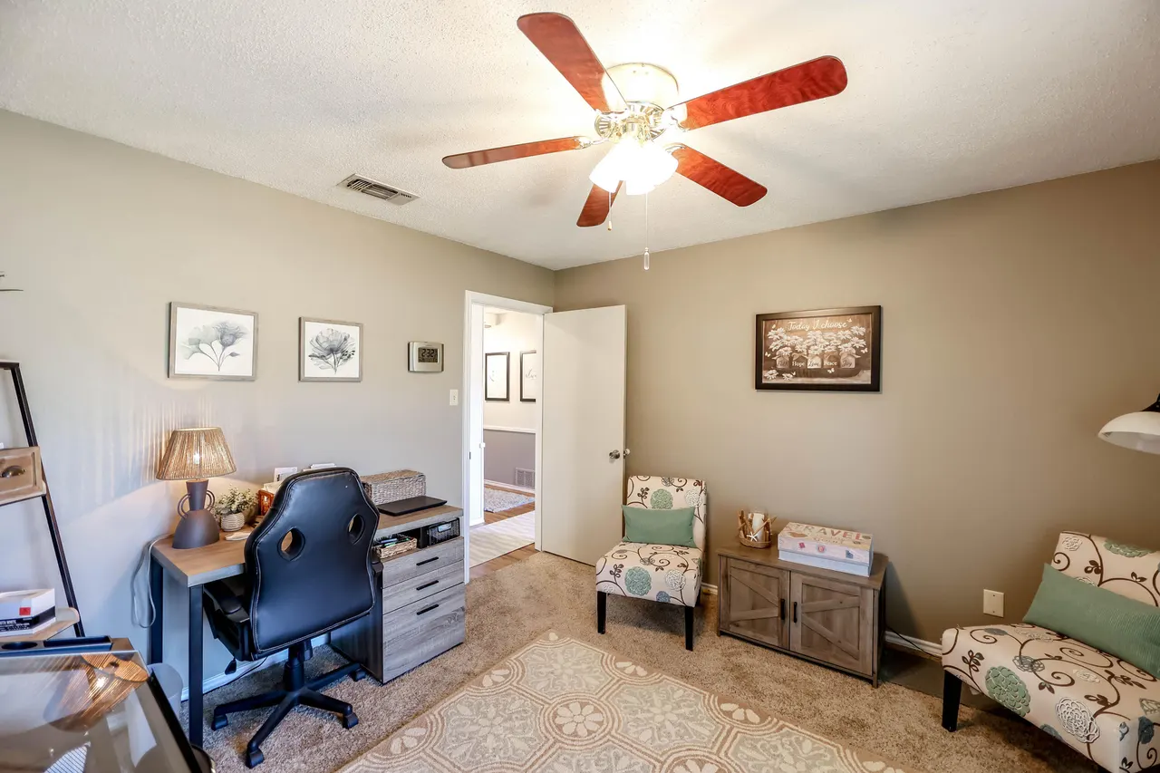 Photo 20 — 3404 Essex Avenue, Lubbock, TX 79407