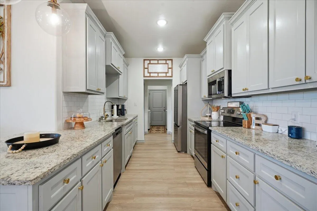 Photo 14 — 183 Allison Road, Wilson, TX 79381