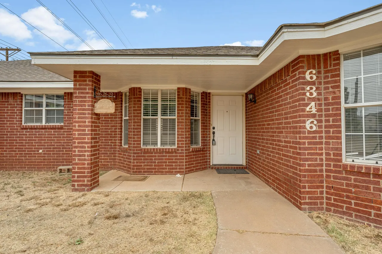 Photo 2 — 6346 9th Street, Lubbock, TX 79416