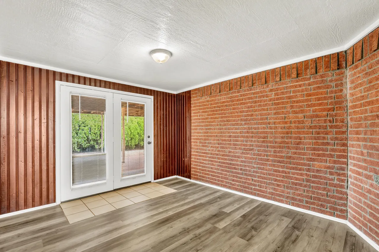 Photo 16 — 6346 9th Street, Lubbock, TX 79416
