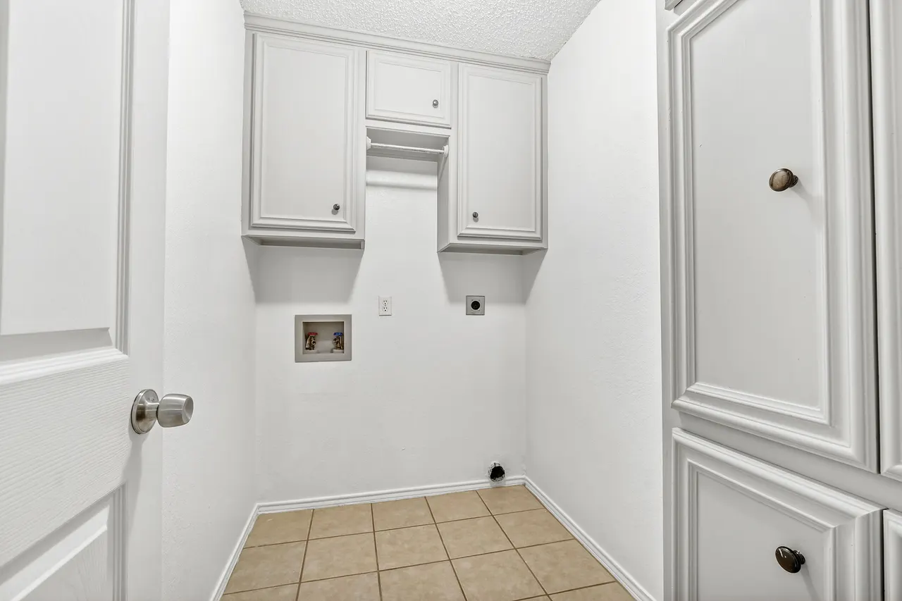 Photo 17 — 6346 9th Street, Lubbock, TX 79416