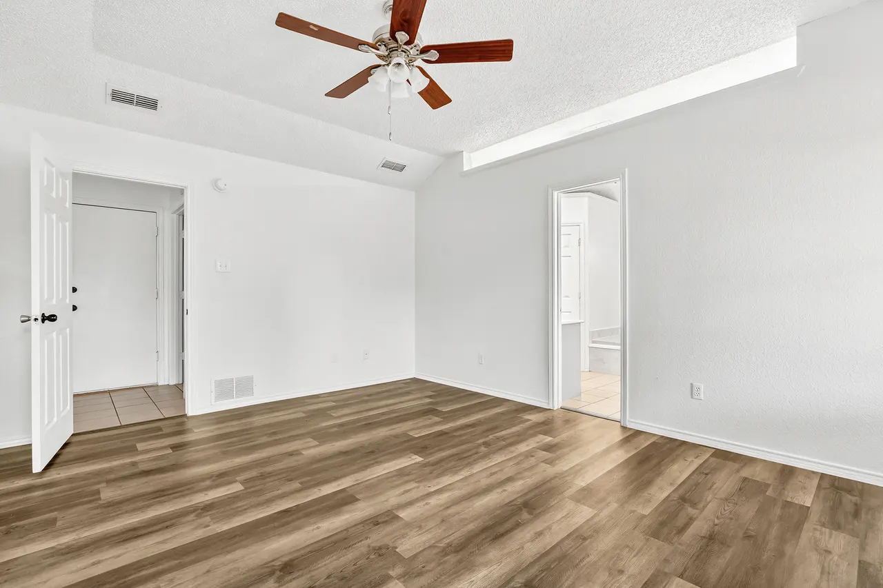 Photo 19 — 6346 9th Street, Lubbock, TX 79416