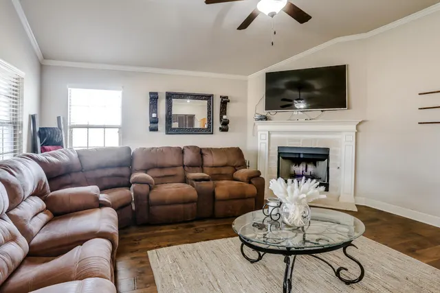 Photo 4 — 6502 71st Street, Lubbock, TX 79424