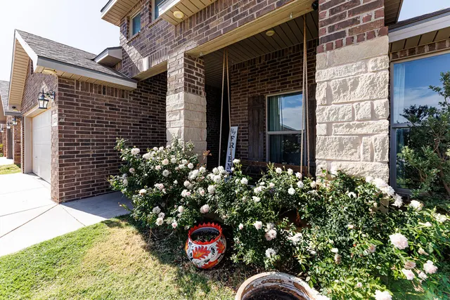 Photo 4 — 2116 141st Street, Lubbock, TX 79423