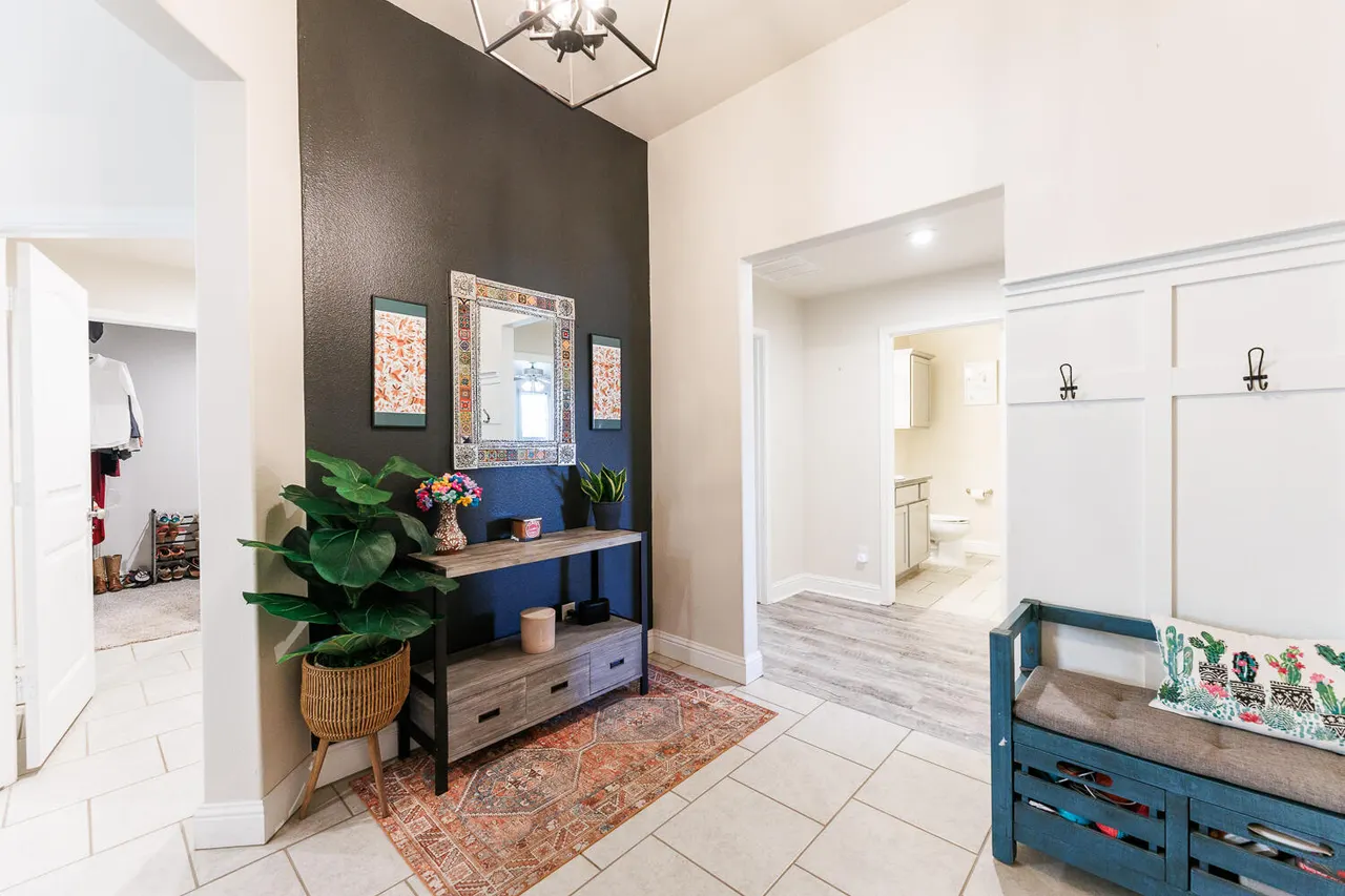 Photo 9 — 2116 141st Street, Lubbock, TX 79423