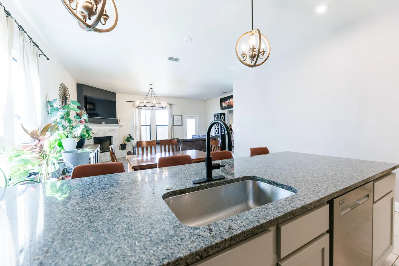 Photo 21 — 2116 141st Street, Lubbock, TX 79423
