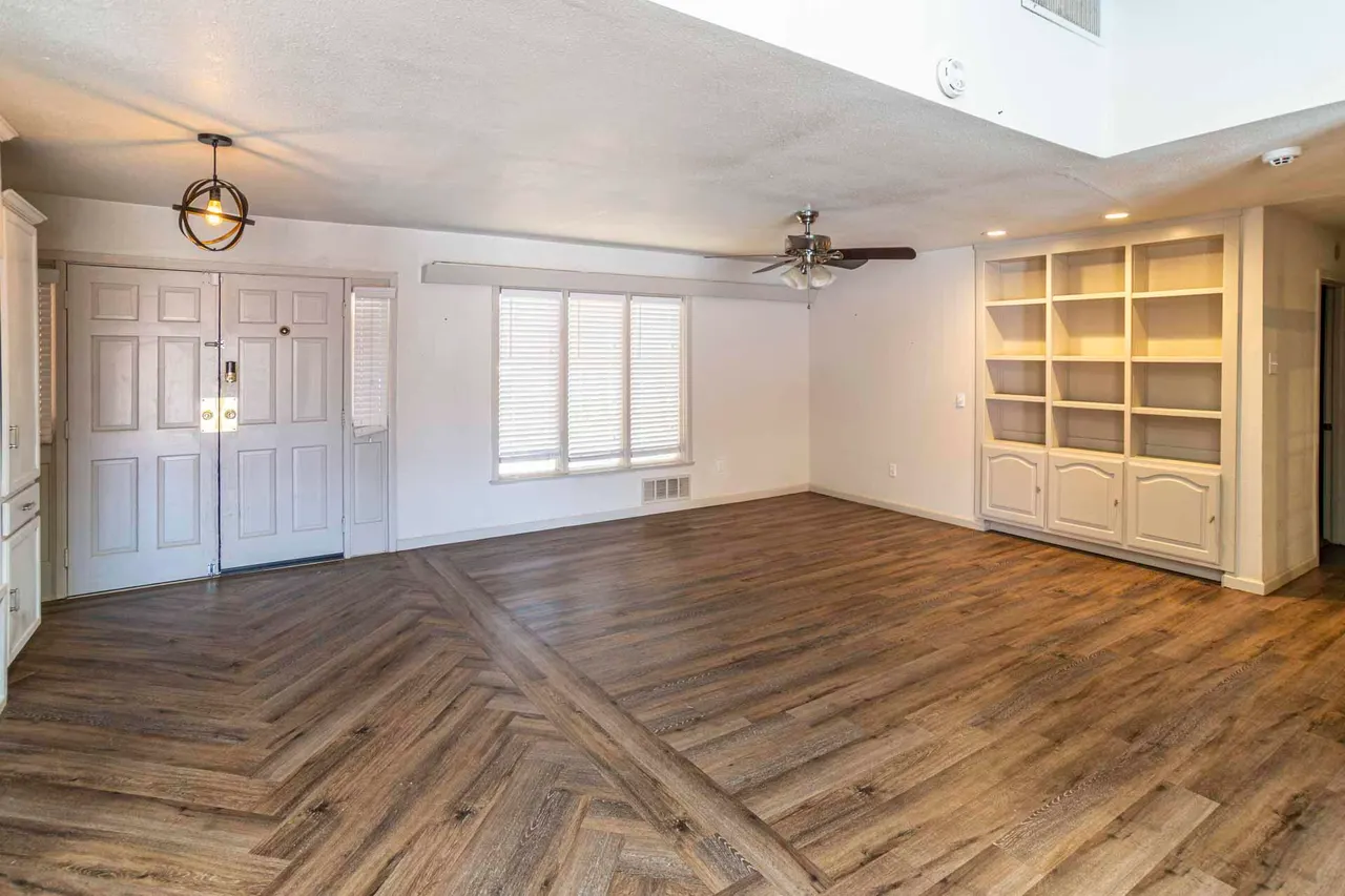 Photo 8 — 2136 57th Street, Lubbock, TX 79412