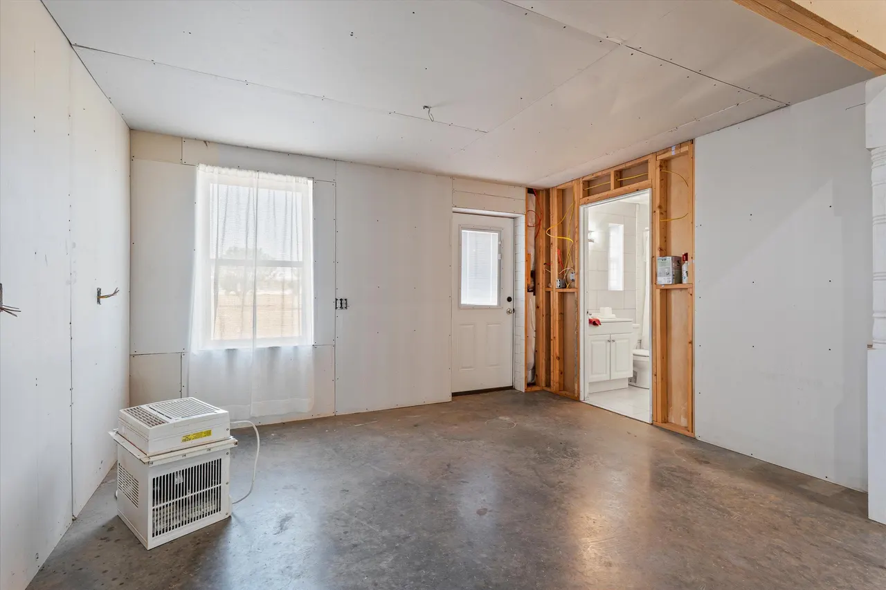 Photo 16 — 1523 County Road 533, Brownfield, TX 79316