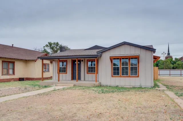 Front exterior — 315 W Garza Street, Slaton, TX 79364