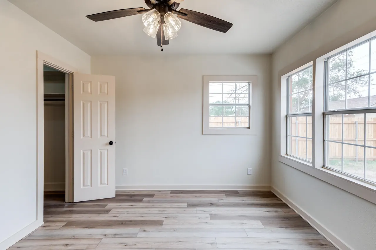 Photo 28 — 315 W Garza Street, Slaton, TX 79364