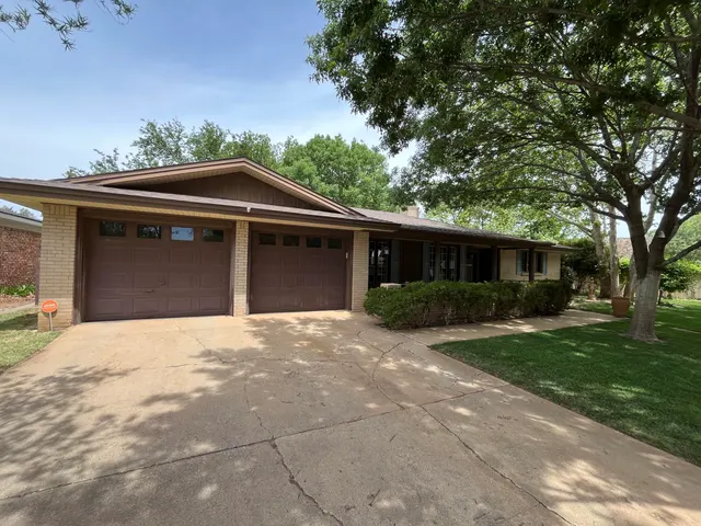 Front exterior — 3702 69th Street, Lubbock, TX 79413