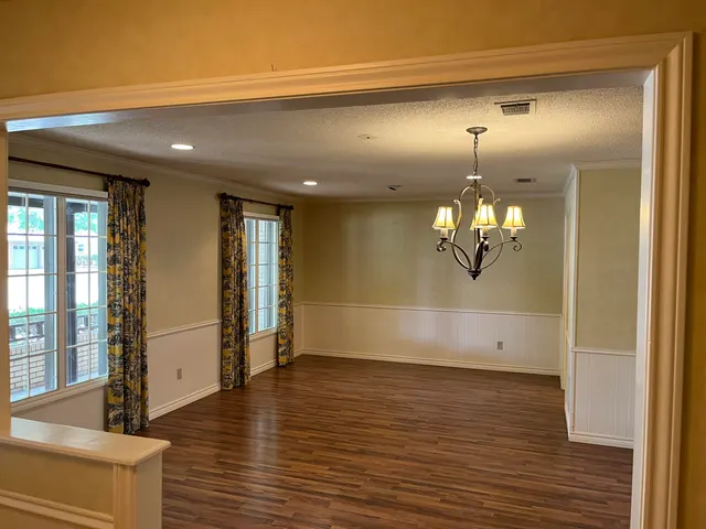 Photo 4 — 3702 69th Street, Lubbock, TX 79413