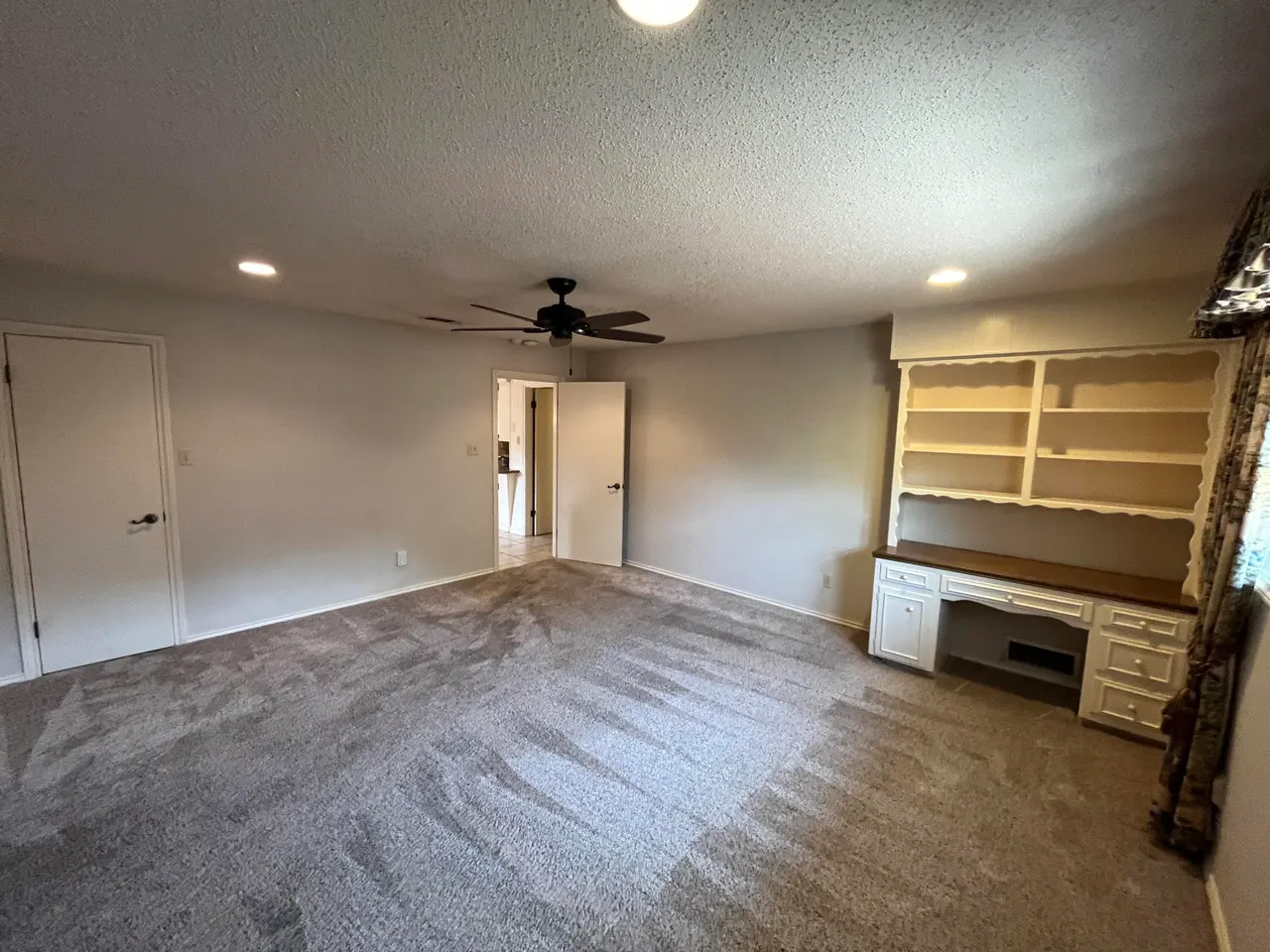 Photo 12 — 3702 69th Street, Lubbock, TX 79413