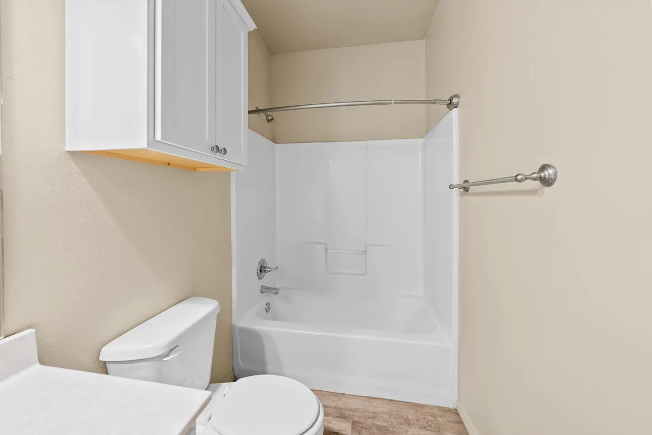 Photo 12 — 2128 10th Street, Lubbock, TX 79401