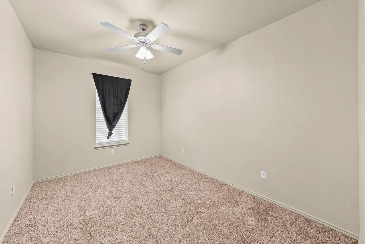 Photo 15 — 2128 10th Street, Lubbock, TX 79401