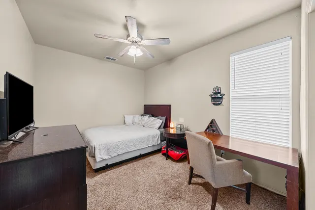 Photo 8 — 2128 10th Street, Lubbock, TX 79401