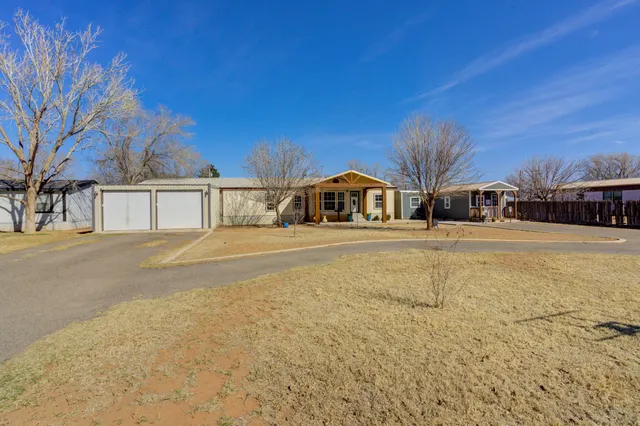 Photo 6 — 1822 S 3rd Street, Tahoka, TX 79373